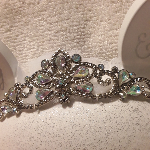 Official Disney Fairytale Weddings Minnie's Bride Ear Hat - Picture 6 of 10